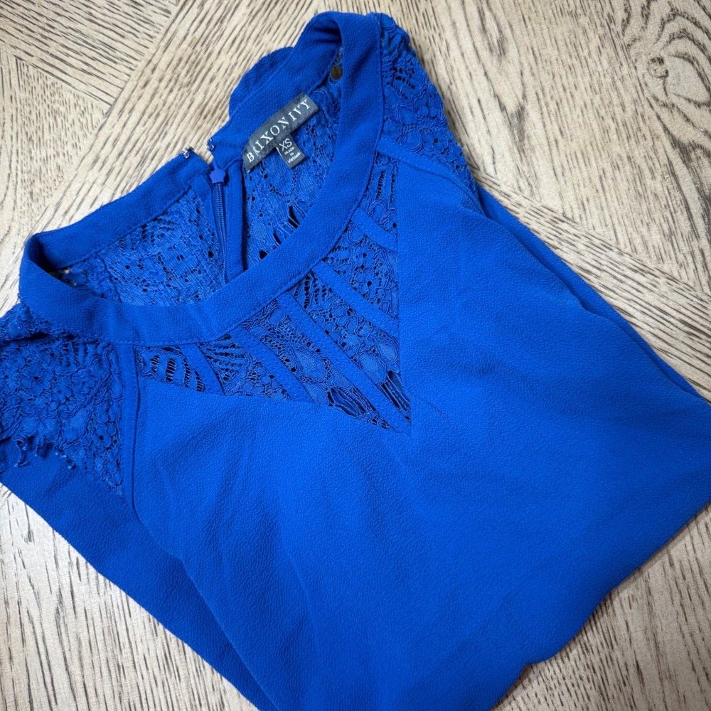 BRIXON IVY Royal Blue Lace Detail Sleeveless V Neck Top Women's XS